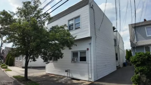 381 Lanza Ave #2F, Garfield City, NJ 07026