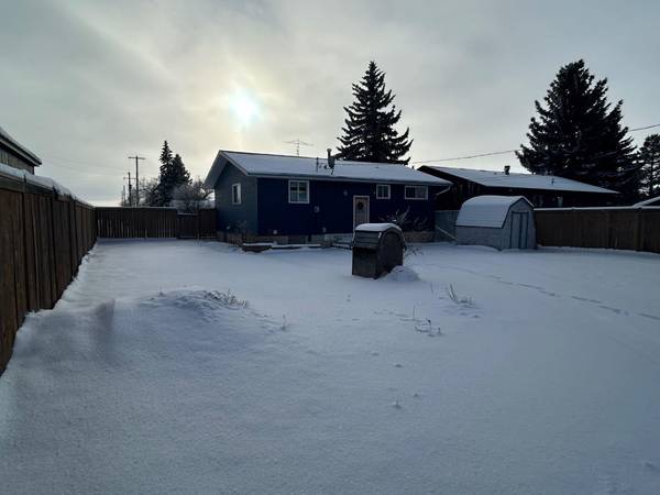 Forestburg, AB T0B 1N0,5419 48 AVE West