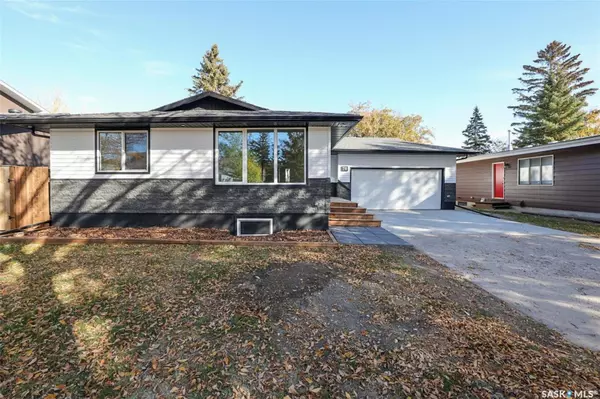 78 Deergrove CRESCENT, Regina, SK S4S 5M1