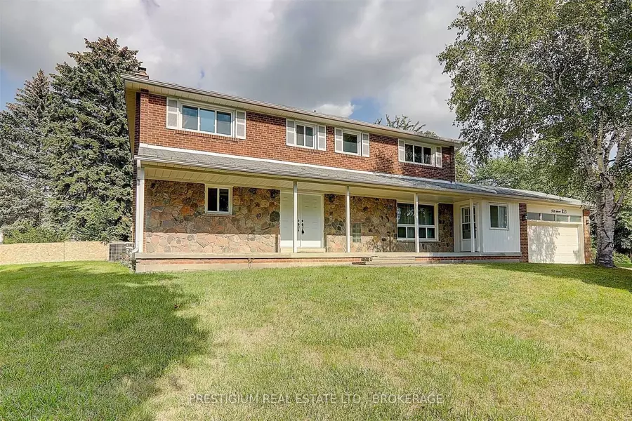 57 Laureleaf RD, Markham, ON L3T 2X9