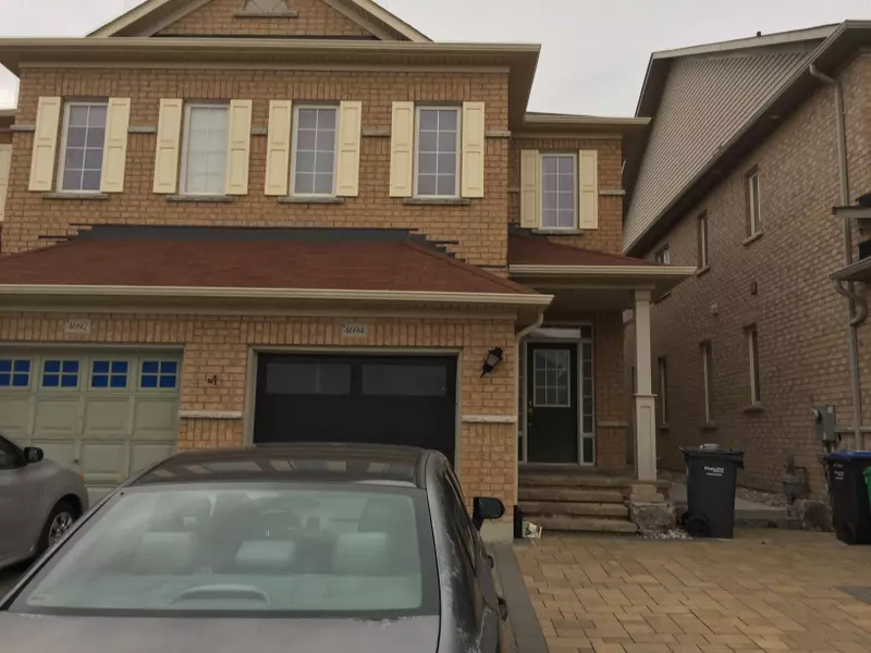 4694 Centretown WAY, Mississauga, ON L5R 0C9