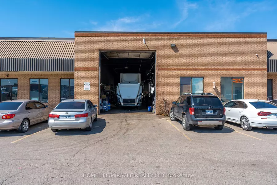 6771 Columbus RD #8 & 9, Mississauga, ON L5T 2J9