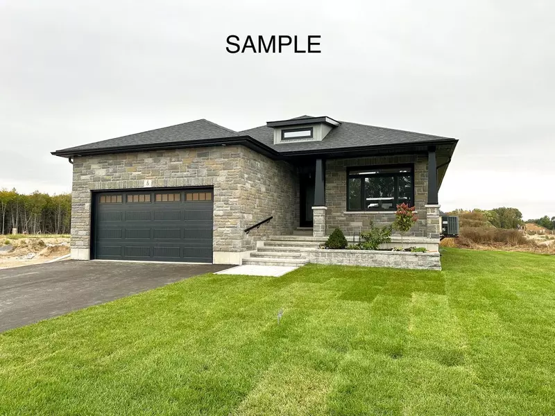 30 MacKenzie John CRES, Brighton, ON K0K 1H0