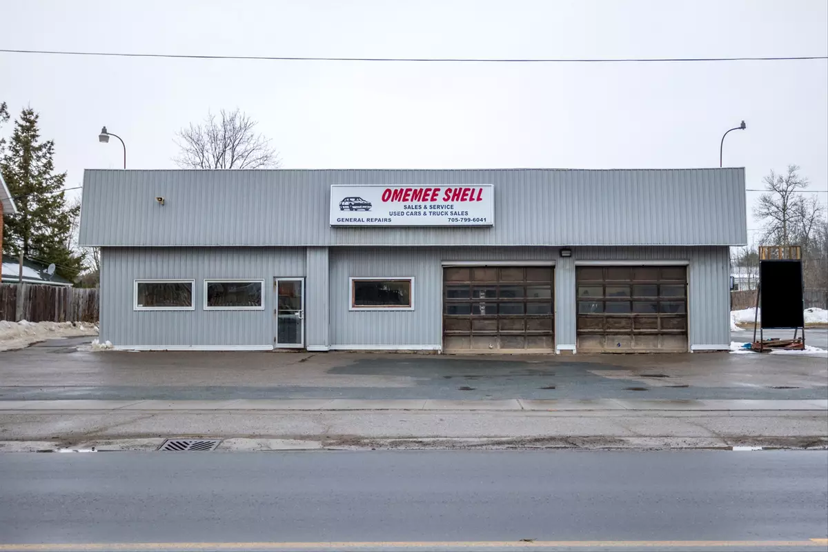 Kawartha Lakes, ON K0L 2W0,73 King ST E