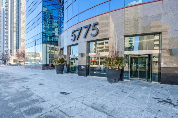 Toronto C14, ON M2M 4J1,5775 Yonge ST #1801