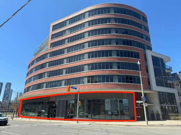 2 Eastern AVE #4, Toronto C08, ON M5A 3J4