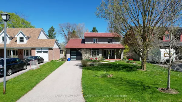 70 Shannon RD, East Gwillimbury, ON L0G 1M0