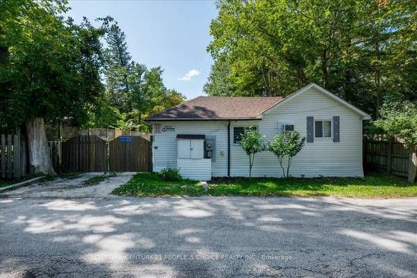 26 Elm DR, Wasaga Beach, ON L9Z 2L3