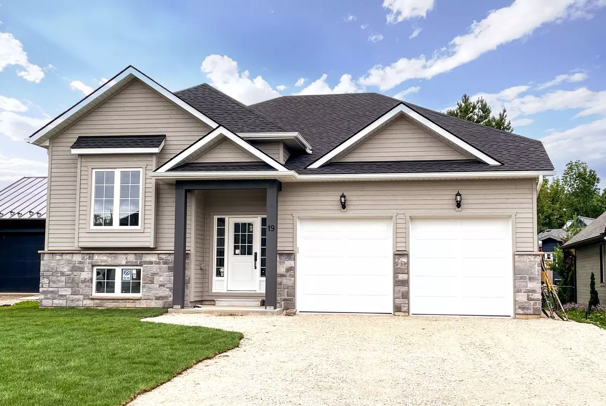 Meaford, ON N4L 1C7,19 Gordon CRES