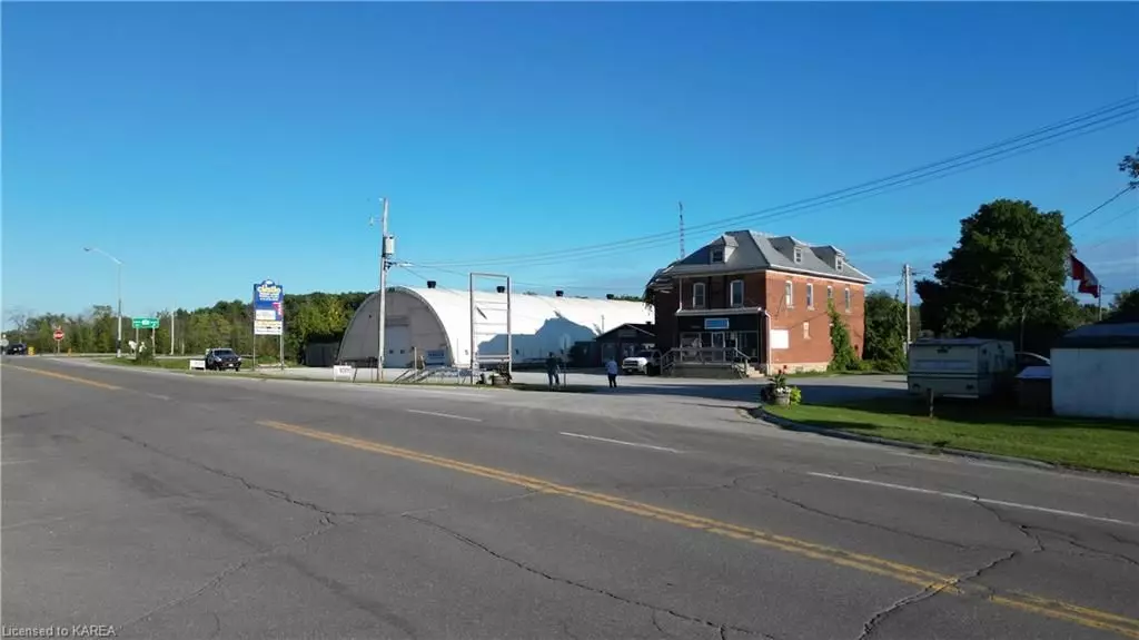 Rideau Lakes, ON K0G 1E0,7719 HIGHWAY 42 N/A