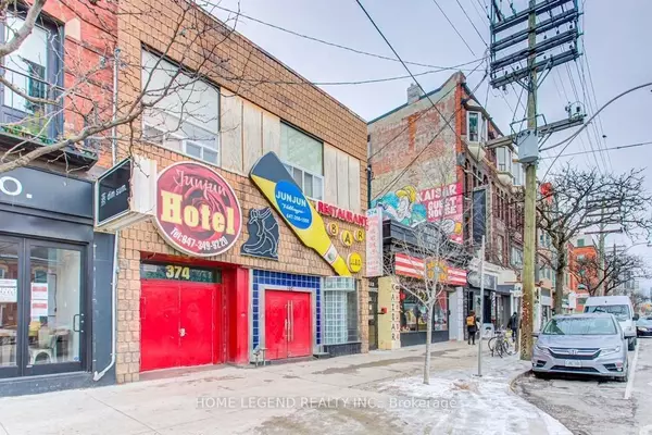 374 College ST, Toronto C01, ON M5S 2M8