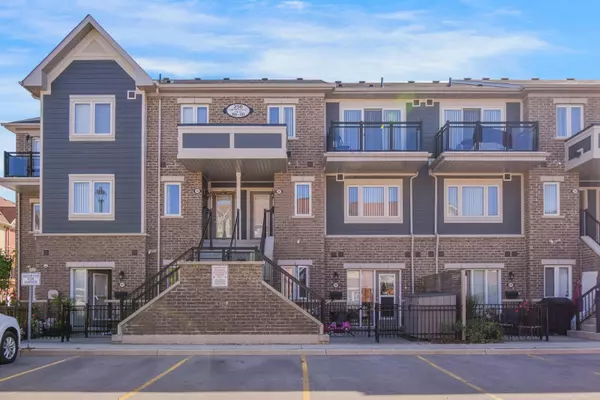 Brampton, ON L6R 3Y7,250 Sunny Meadow BLVD #291