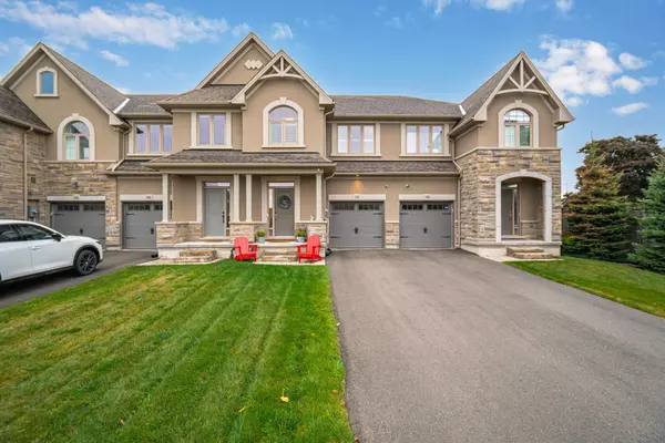 2492 Elder LN, Oakville, ON L6M 1P2