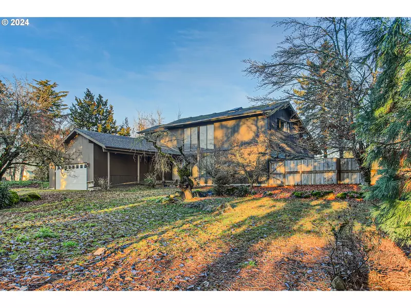 20959 S SPRINGWATER RD, Estacada, OR 97023