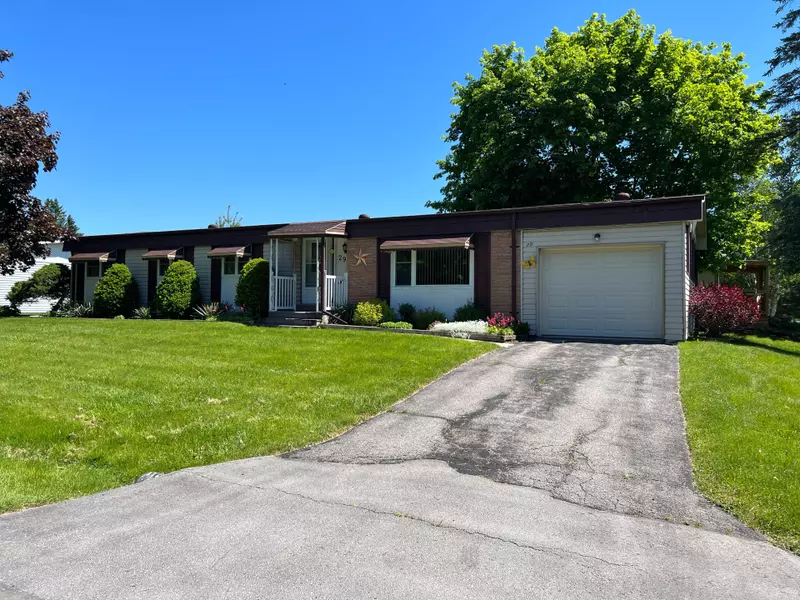 29 Circle DR, Kawartha Lakes, ON K9V 0H7