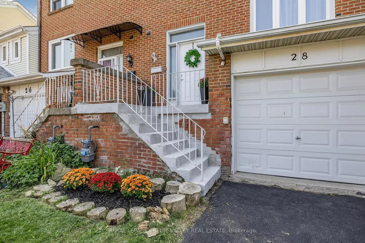 Brampton, ON L6Z 1E4,28 Kincaid CT