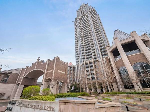 388 Prince of Wales DR #505, Mississauga, ON L5B 0A1