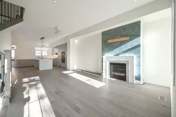 Mississauga, ON L5G 0C3,1663 Vellore CRES