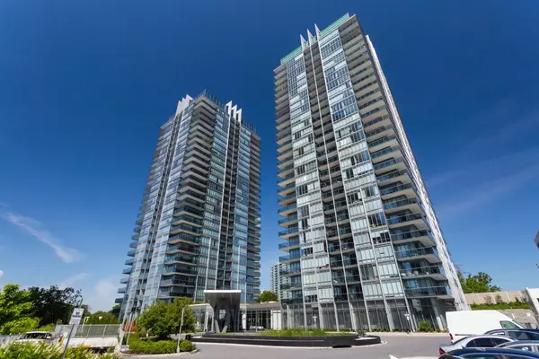 90 Park Lawn RD #2302, Toronto W06, ON M8Y 0B6