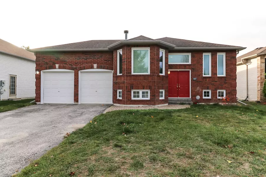 47 Acorn CRES, Wasaga Beach, ON L9Z 1L6