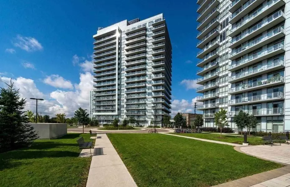 4633 Glen Erin DR #506, Mississauga, ON L5M 7S1