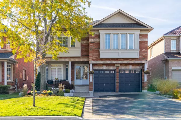 6844 Golden Hills WAY, Mississauga, ON L5W 1P3