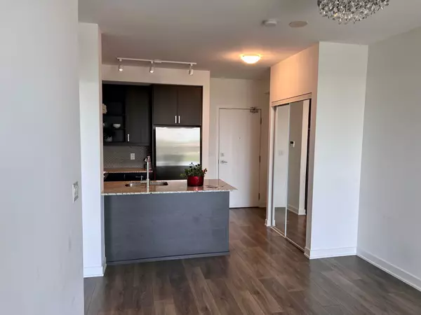 Mississauga, ON L5M 7S1,4633 Glen Erin DR #506