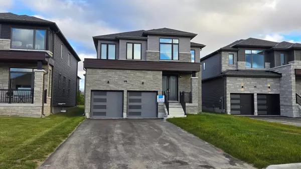 Wasaga Beach, ON L9Z 0N4,149 Rosanne CIR