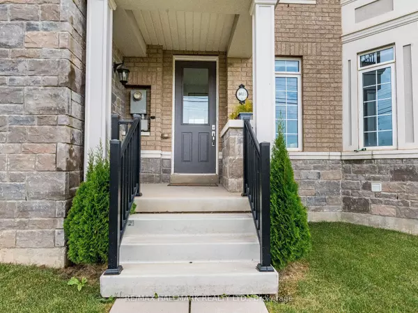 Oakville, ON L6H 3P8,4023 Sixth Line