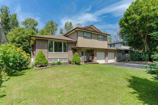 40 Glen Watford RD, Cobourg, ON K9A 4S5