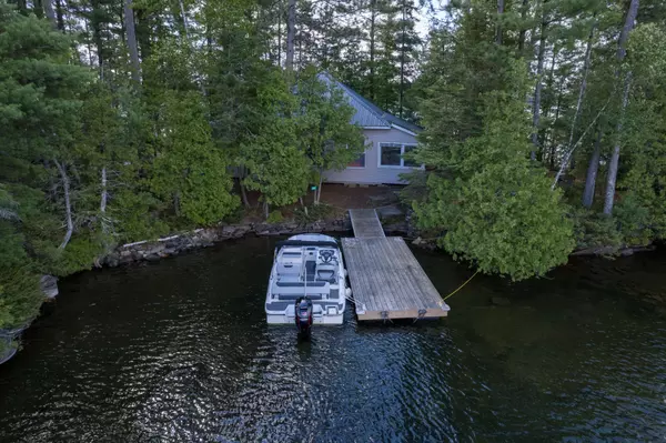 North Kawartha, ON K0L 1A0,25 Garden Island N/A