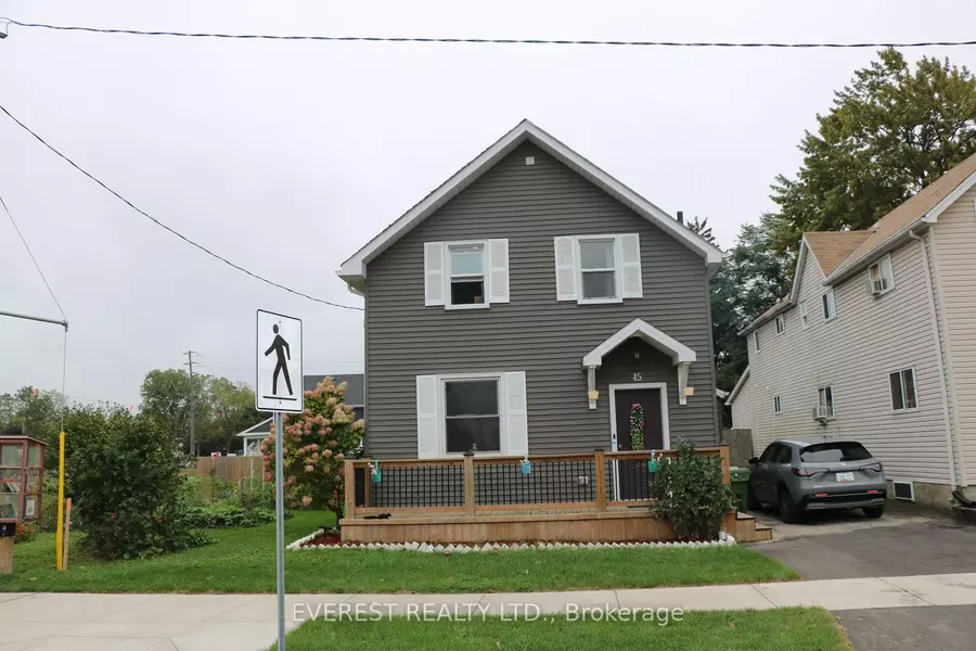 45 St Catharine ST, St. Thomas, ON N5P 2V7