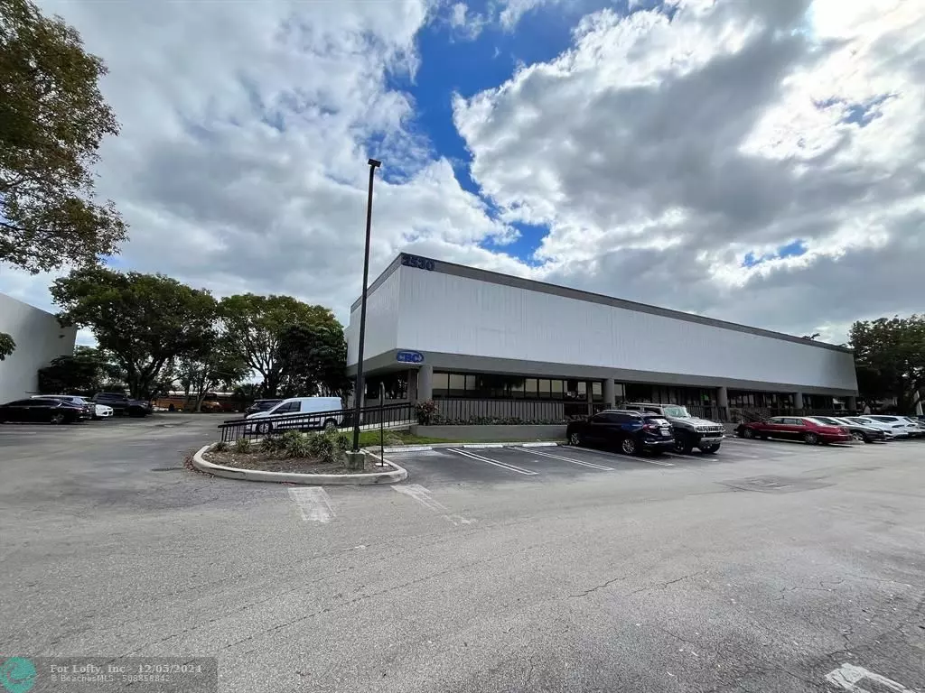 Pompano Beach, FL 33069,2550 N Powerline Rd  #401