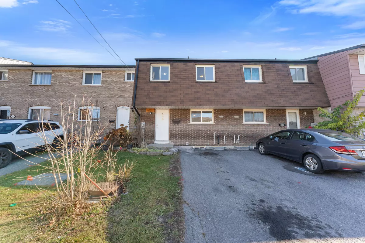 Frontenac, ON K7M 6X6,995 Amberdale CRES