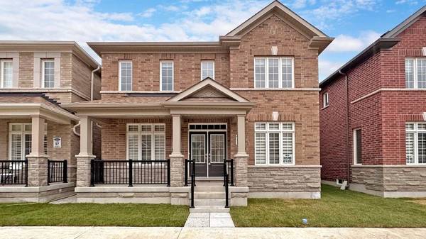 4 WATERLEAF RD, Markham, ON L6B 1N9