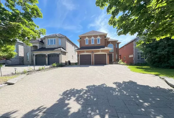 44 Alpine CRES ##Upper, Richmond Hill, ON L4S 1W4