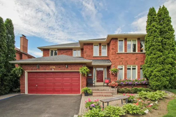 Mississauga, ON L5M 3T1,5270 Giacco CT