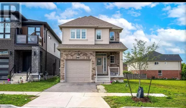 52 Monarch Woods DR W, Kitchener, ON N2P 2Y9