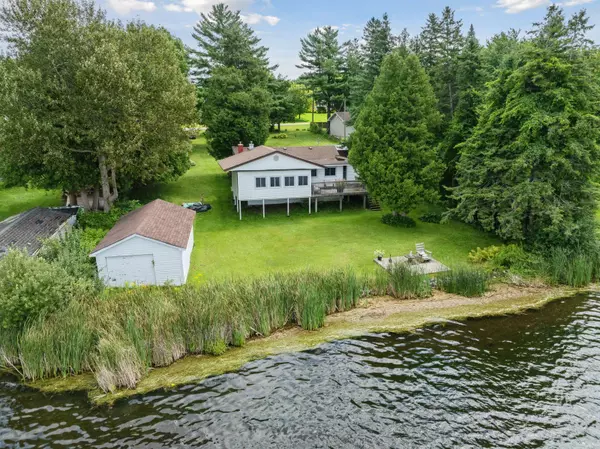 25 Cedarview DR, Kawartha Lakes, ON K0L 2W0