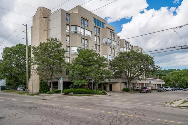 10 John ST #209, Hamilton, ON L9H 6J3