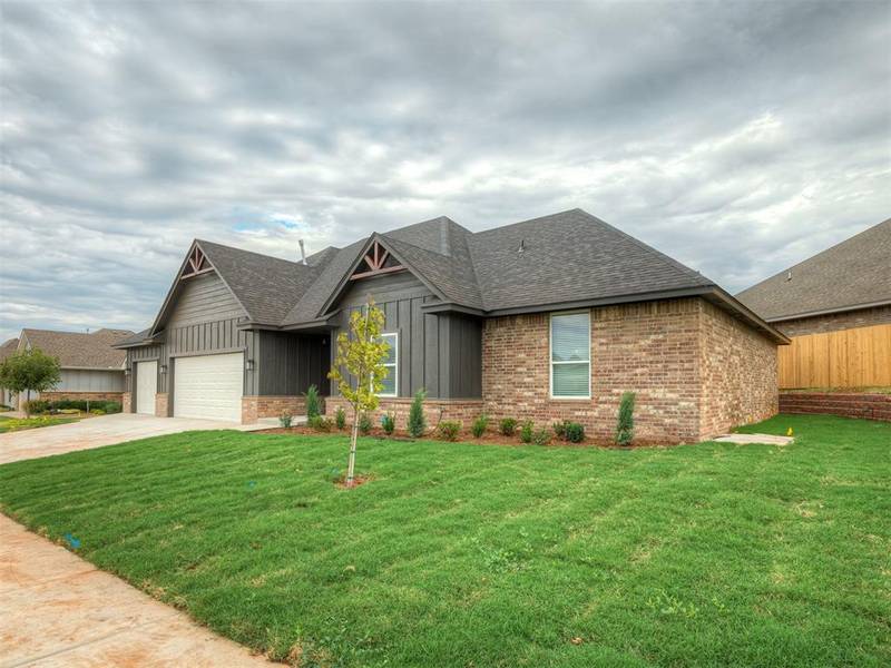 15813 Langley Way, Edmond, OK 73013