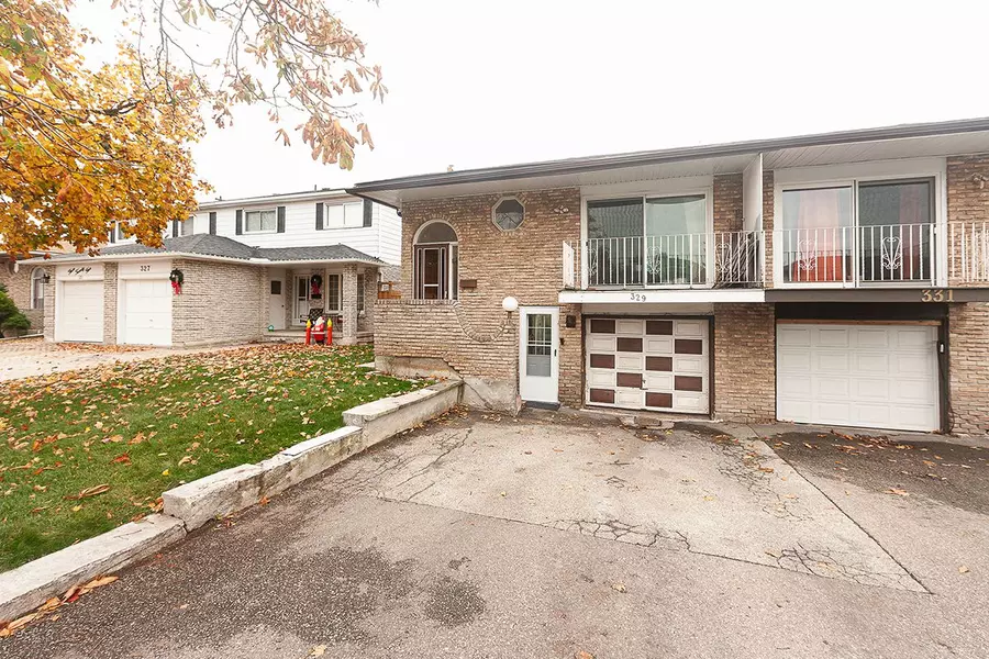 329 Hansen RD, Brampton, ON L6V 2Y2