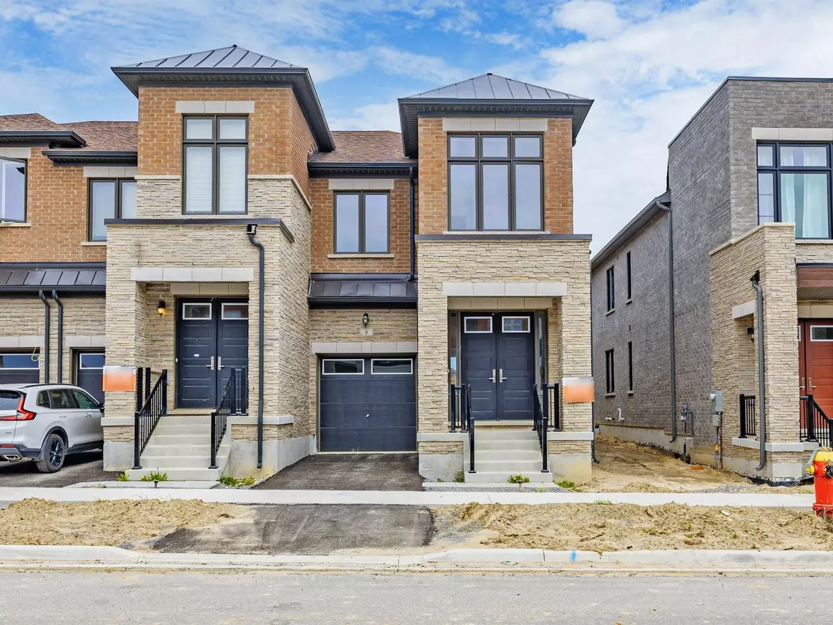 Richmond Hill, ON L4E 1K8,8 Schmeltzer CRES