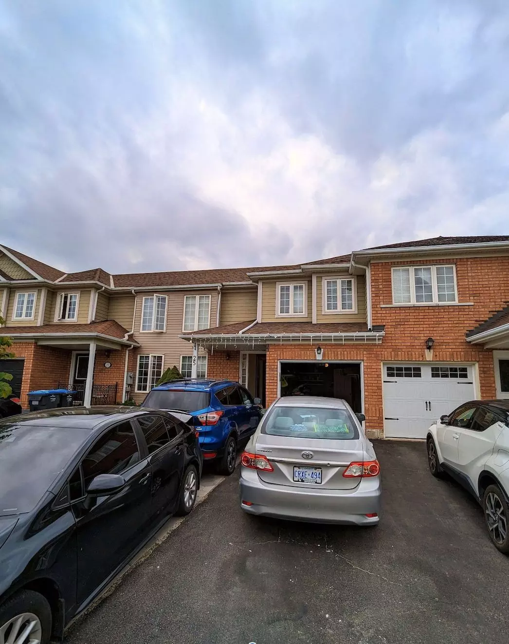 Brampton, ON L7A 2V3,25 Irene CRES