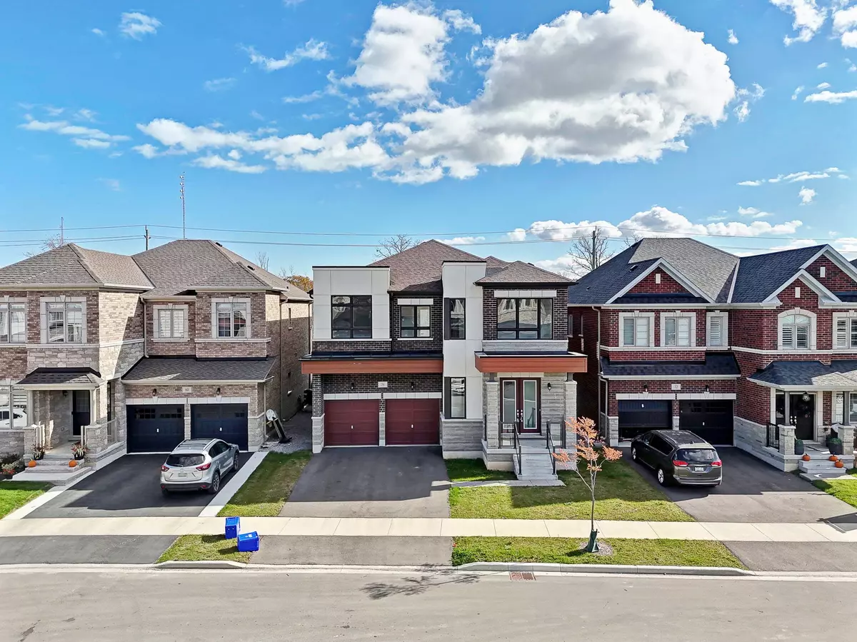 Hamilton, ON L0R 2H7,76 Elstone PL