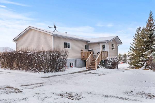 30102 Range Road 23, Rural Mountain View County, AB T0M0N0