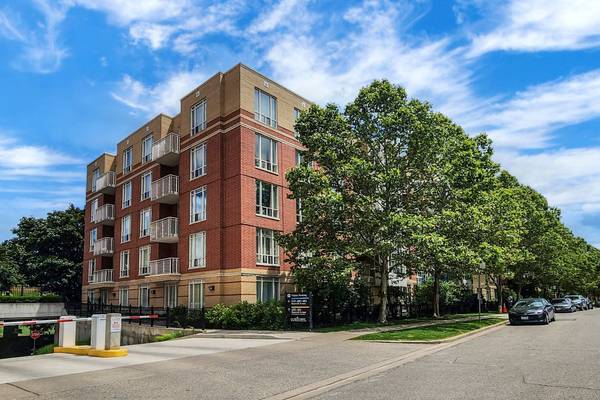 485 Rosewell AVE #512, Toronto C04, ON M4R 2J2