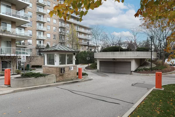 Toronto W08, ON M9C 5R7,350 Mill RD #306