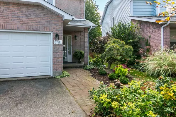 Waterloo, ON N2T 2G6,511 Oakvale DR #6