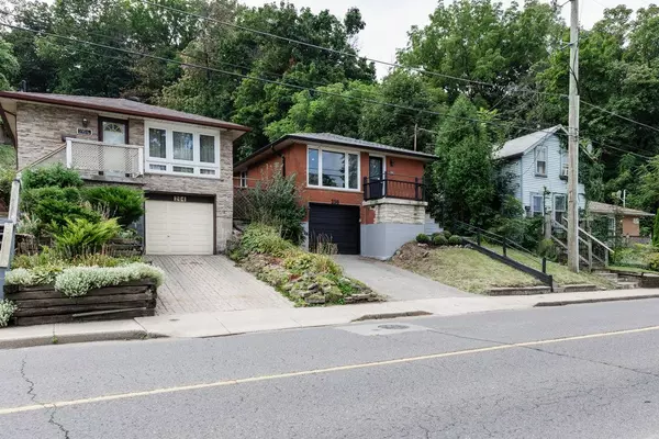 Hamilton, ON L8N 1Z1,256 Charlton AVE E